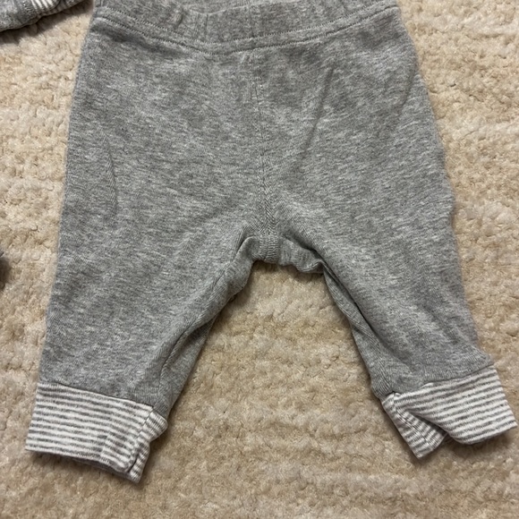 Gender Neutral Carters Two Piece Loved outfit in gray! Perfect for Valentines! - Picture 5 of 6